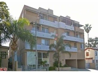 Serrano Regency - 1616 N. Serrano Ave