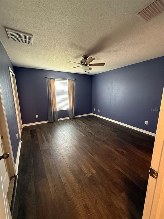 Building Photo - 5032 White Sanderling Ct