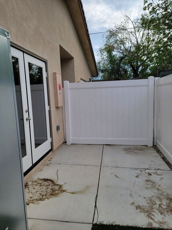 Building Photo - 9388 Olive St