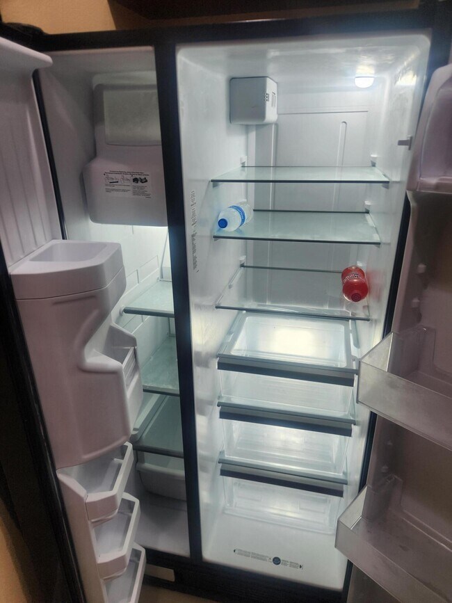 Building Photo - 5231 Pine Abbey Dr S