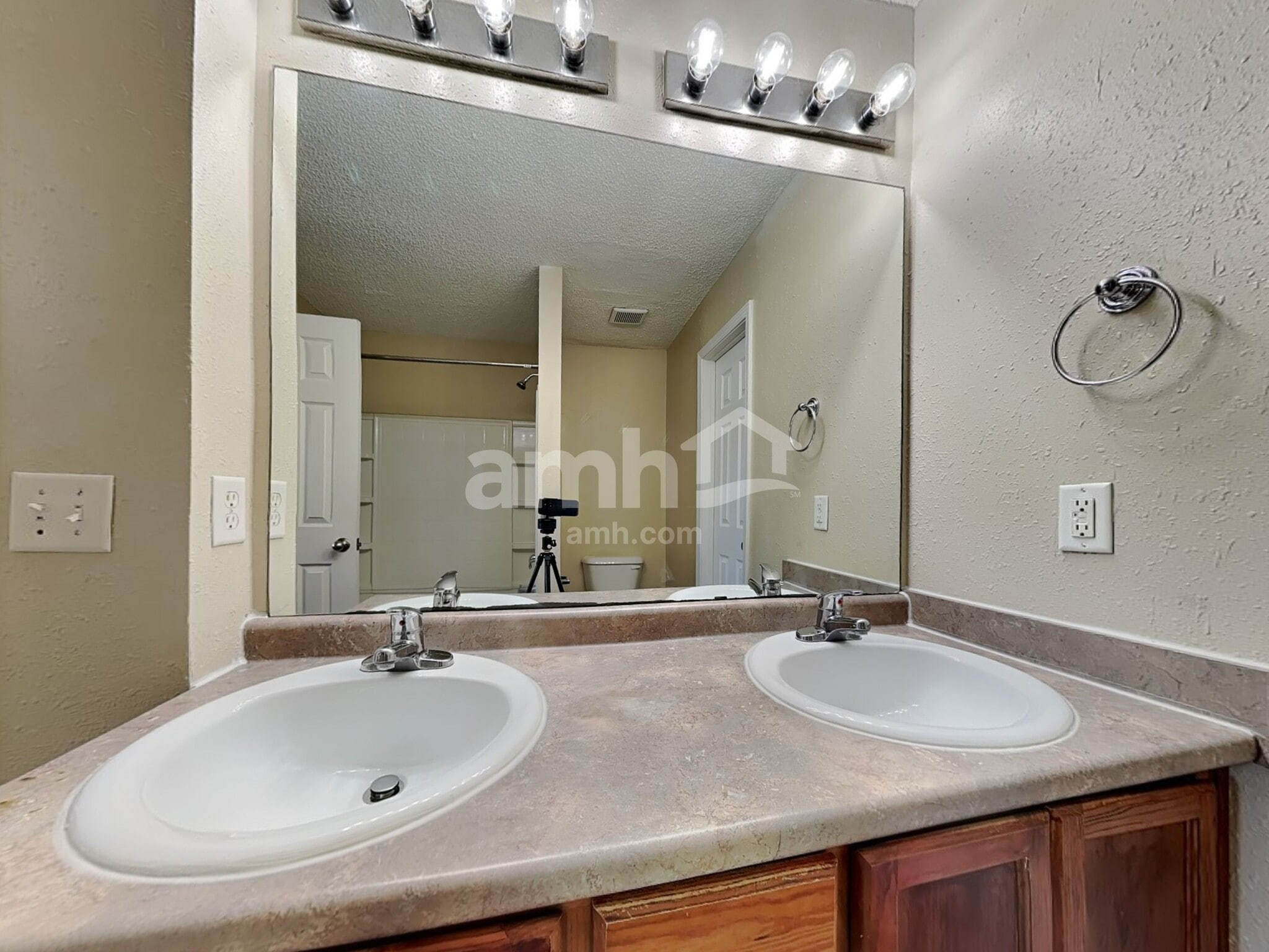 Building Photo - 67 Corsair Cir