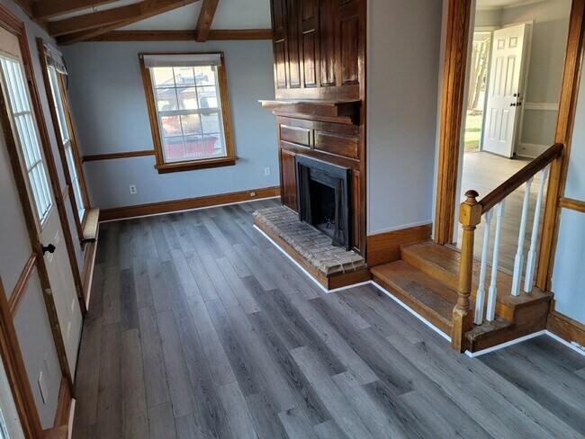 Building Photo - 32 Jolly Rancher Dr