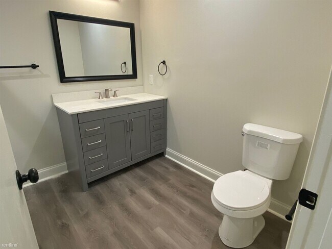 Building Photo - 2 br, 1 bath Duplex - 4726 Liberty Street ...
