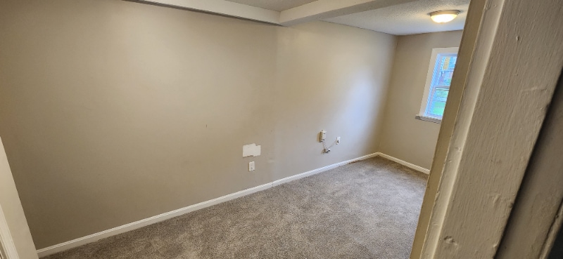 Building Photo - 946 20th St