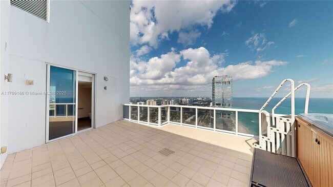 Building Photo - 18201 Collins Ave