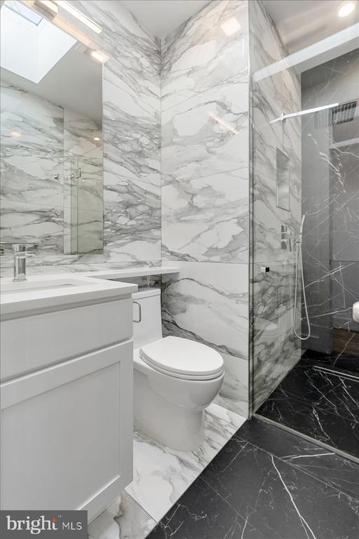 Building Photo - 3169 18th St NW