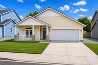 Building Photo - Pet friendly 3 bedroom home availanle June 1st!