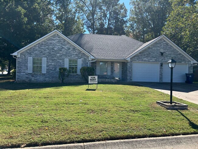 Primary Photo - 101 Nemours Ct