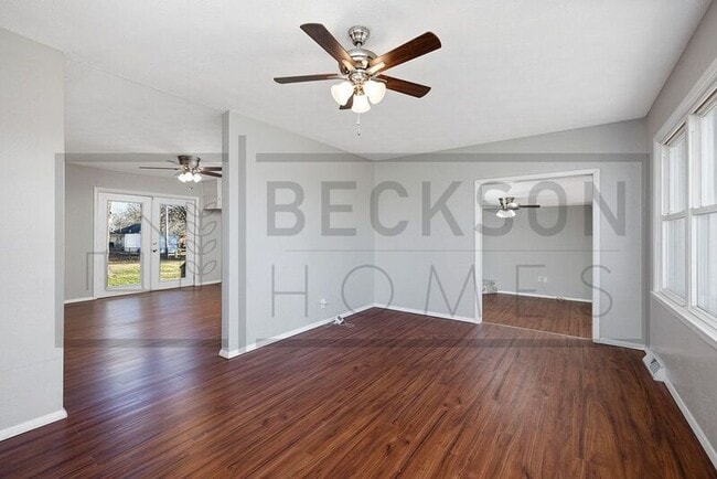 Building Photo - 5812 West Byp