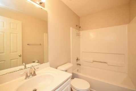 Building Photo - 7307 Chatham Ct