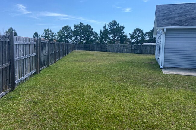 Building Photo - 2721 Ashby Dr