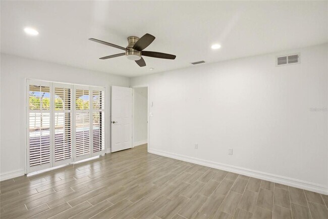 Building Photo - 176 N Waterway Dr NW