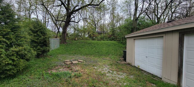 Building Photo - 269 Hohman Ave