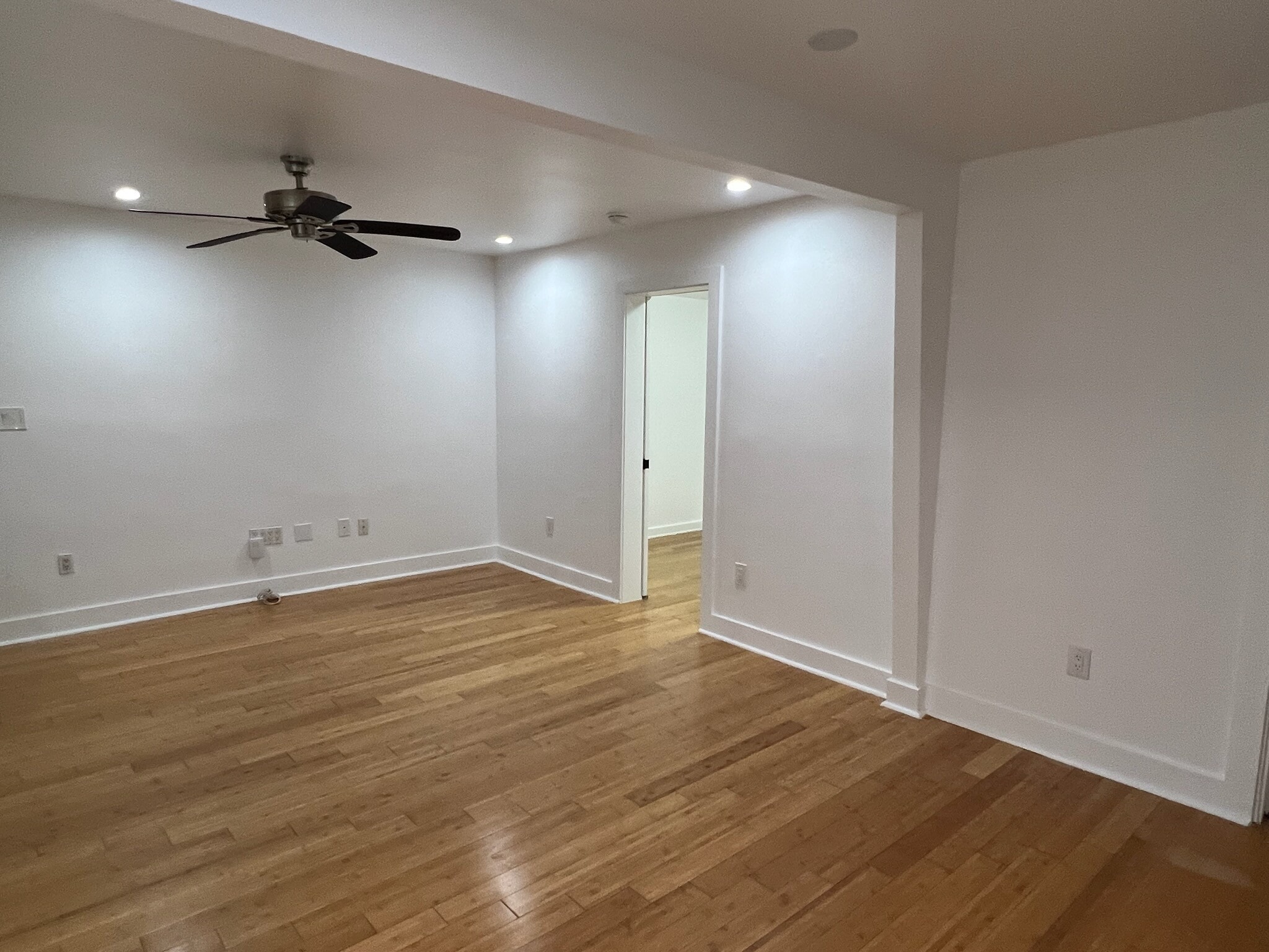 DINING AREA - 1804 W Madison Ave