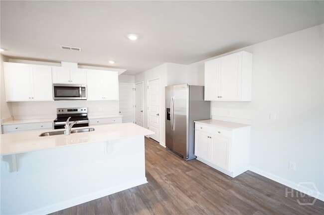 Building Photo - 112 Red Admiral Ln
