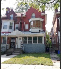 Building Photo - 28 N 50th St