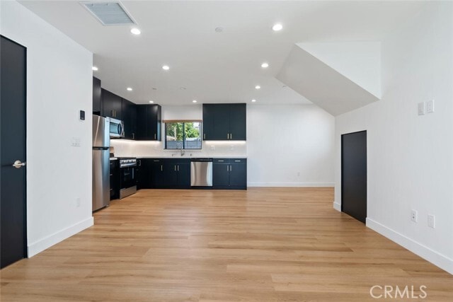 Building Photo - 2631 Cochran Ave