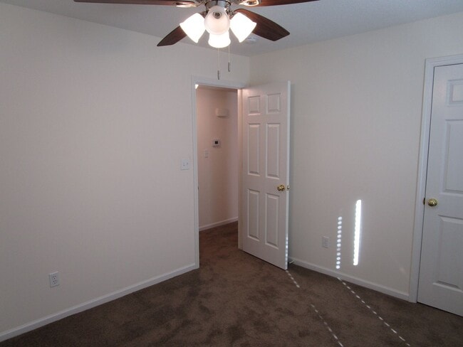 Building Photo - 2432-2434 Calder Ct.