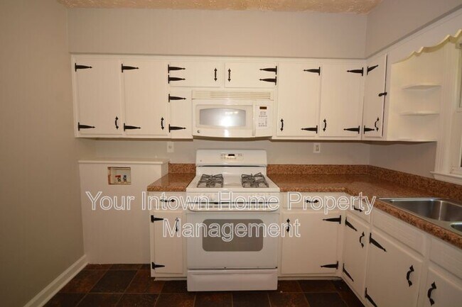 Building Photo - 1864 Flintwood Dr SE