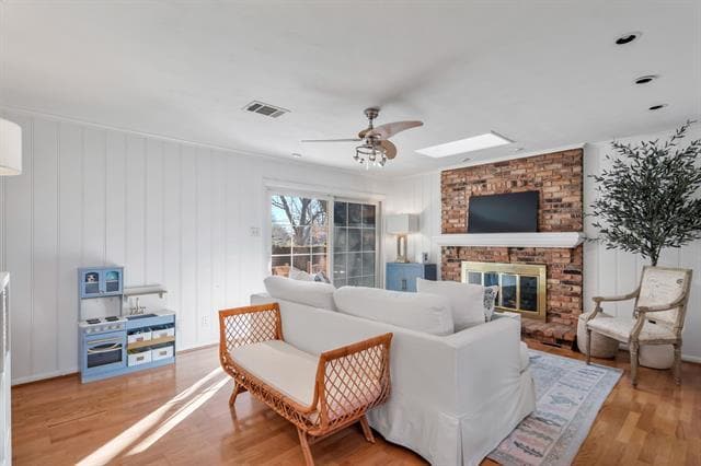 Building Photo - 1227 Cherrywood Dr