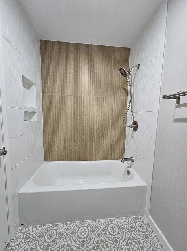 Building Photo - 4319 Baynard Dr