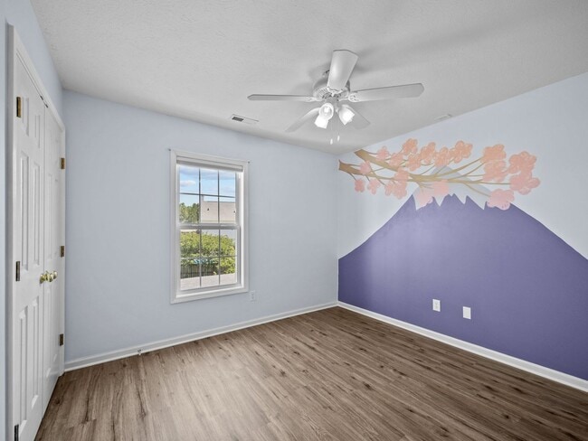 Building Photo - Welcome to Hyannis Court!