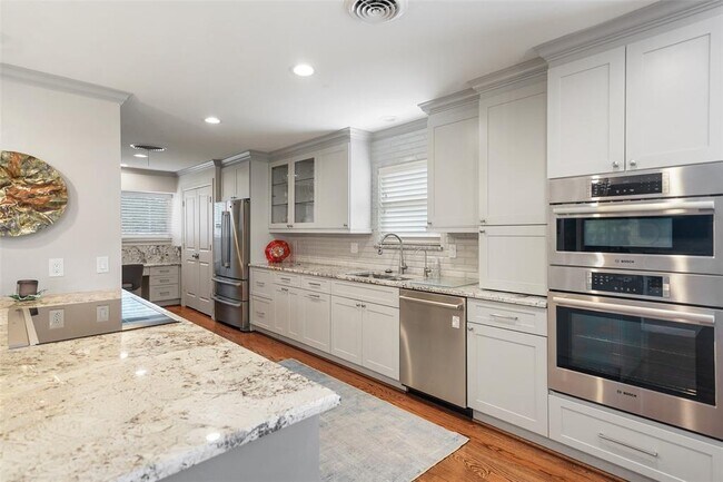 Building Photo - 5058 Yarwell Dr