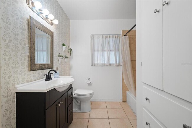 Building Photo - 4625 3rd Ave S