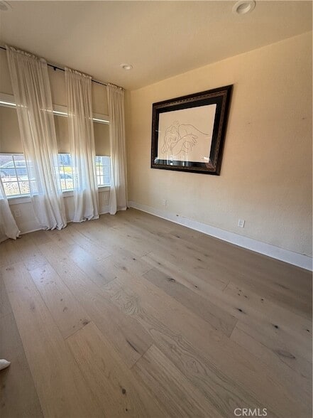 Building Photo - 2255 W 29th St