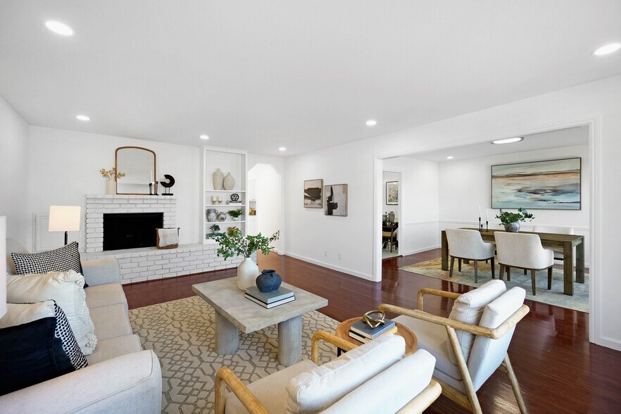 Building Photo - 584 Hillside Blvd