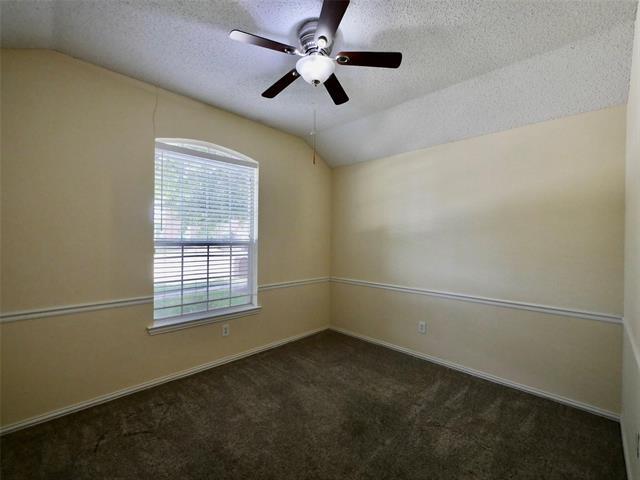 Building Photo - 4502 Highlands Dr