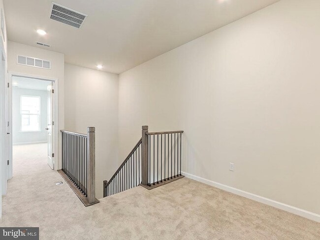 Building Photo - 1310 Parker Blvd