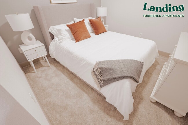 Building Photo - 2225 Hawkins St