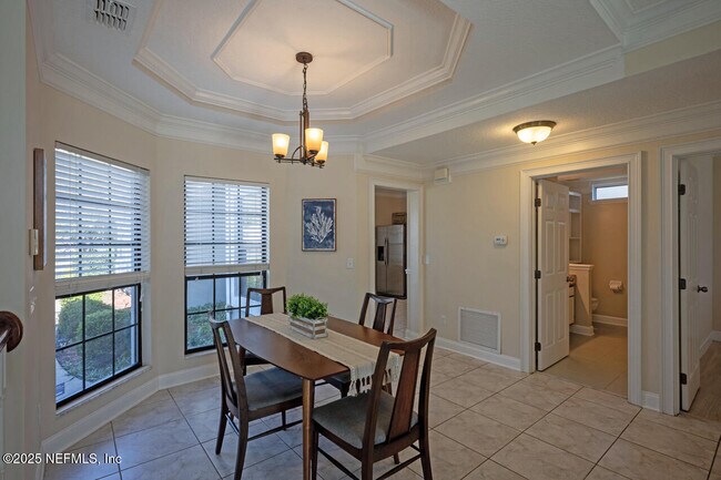 Building Photo - 2958 Lantana Lakes Dr E