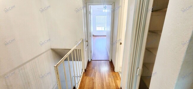 Building Photo - 9479 Olde Towne Row
