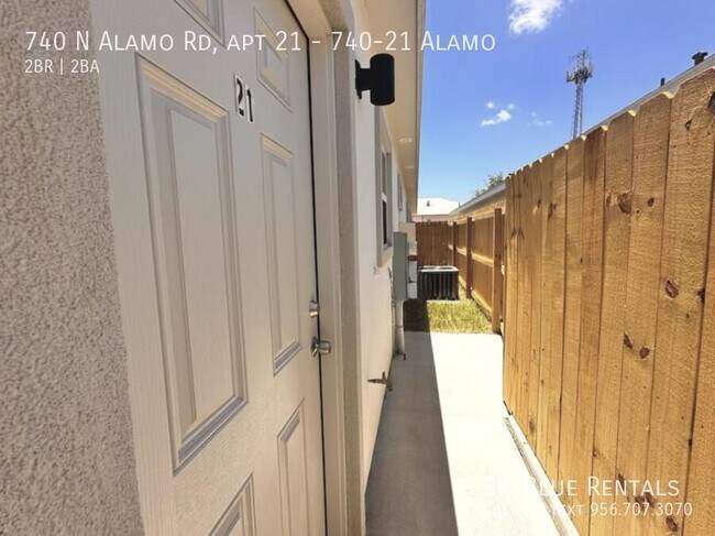 Building Photo - 740 N Alamo Rd