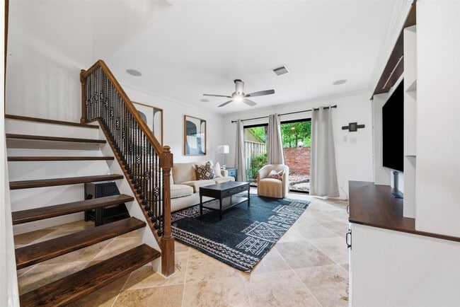 Building Photo - 2209 W Settler's Way