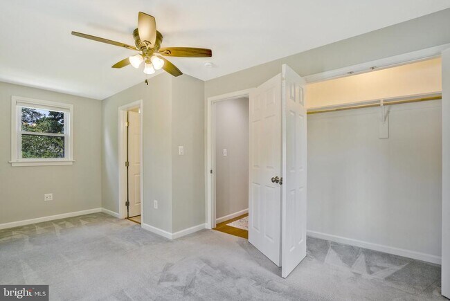 Building Photo - 6024 Rixey Dr