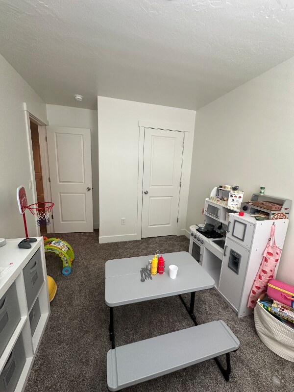 Building Photo - 5899 Challenger Way