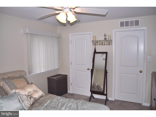 Building Photo - 1413 Morris Ct