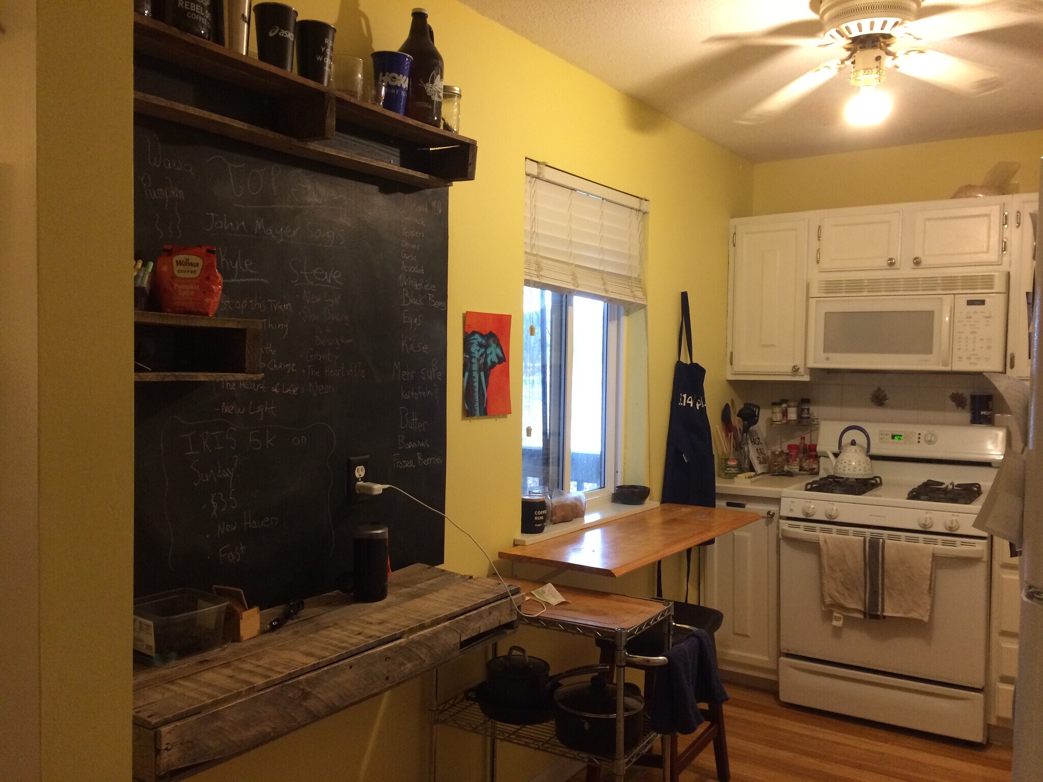 Building Photo - 16 Greenbriar Dr