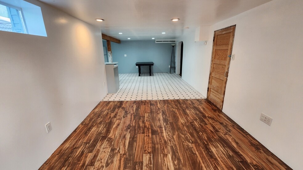 Building Photo - 1331 Rainier Ave