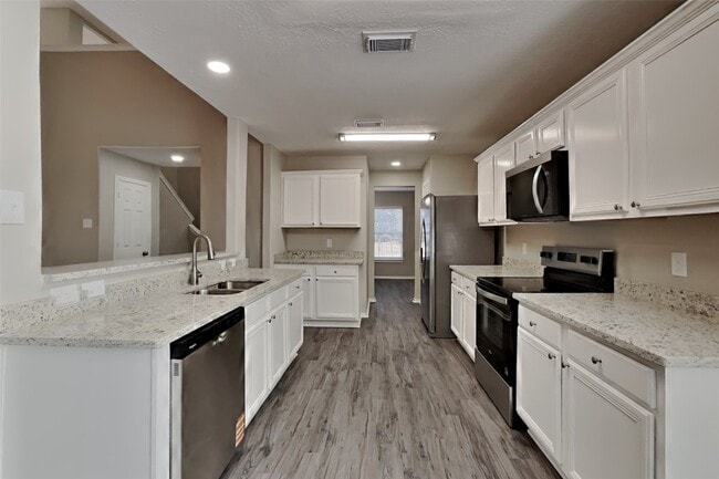 Building Photo - 20143 Glen Burn Ct