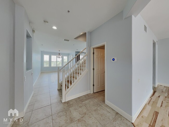 Building Photo - 4320 Spinnaker Cove Ln