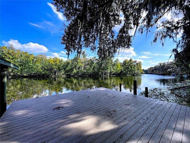 Building Photo - 1601 Riverhills Dr