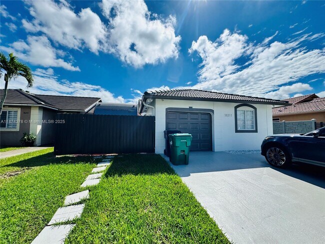 Primary Photo - 18211 SW 143rd Ct