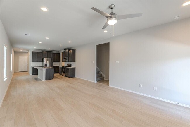 Building Photo - 9327 Colonial Bent Pl
