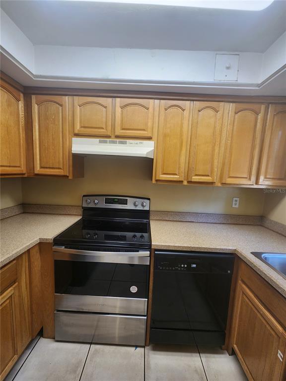 Building Photo - 702 SW 70th Terrace