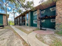 Building Photo - 411 Ave A