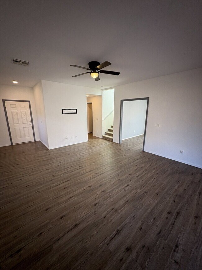 Building Photo - Rancho Sahuarita